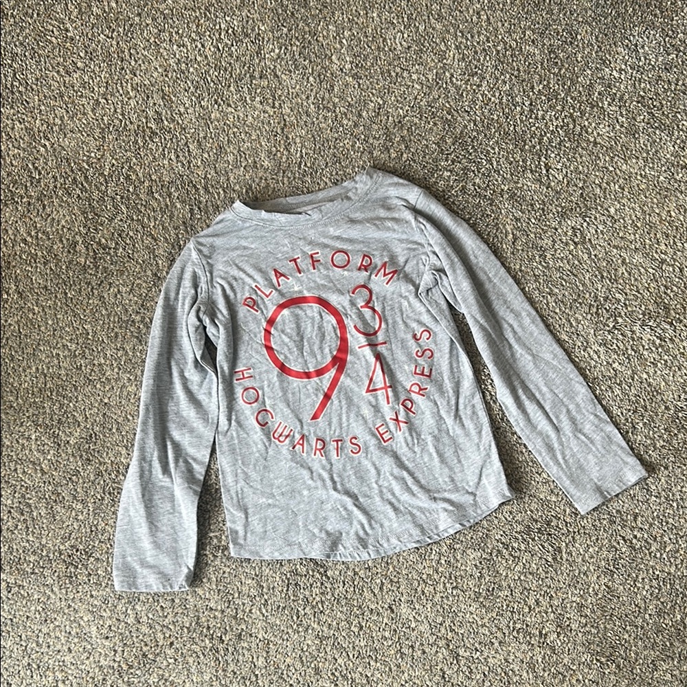 Warner Bros Gray and Red Long Sleeve Tee